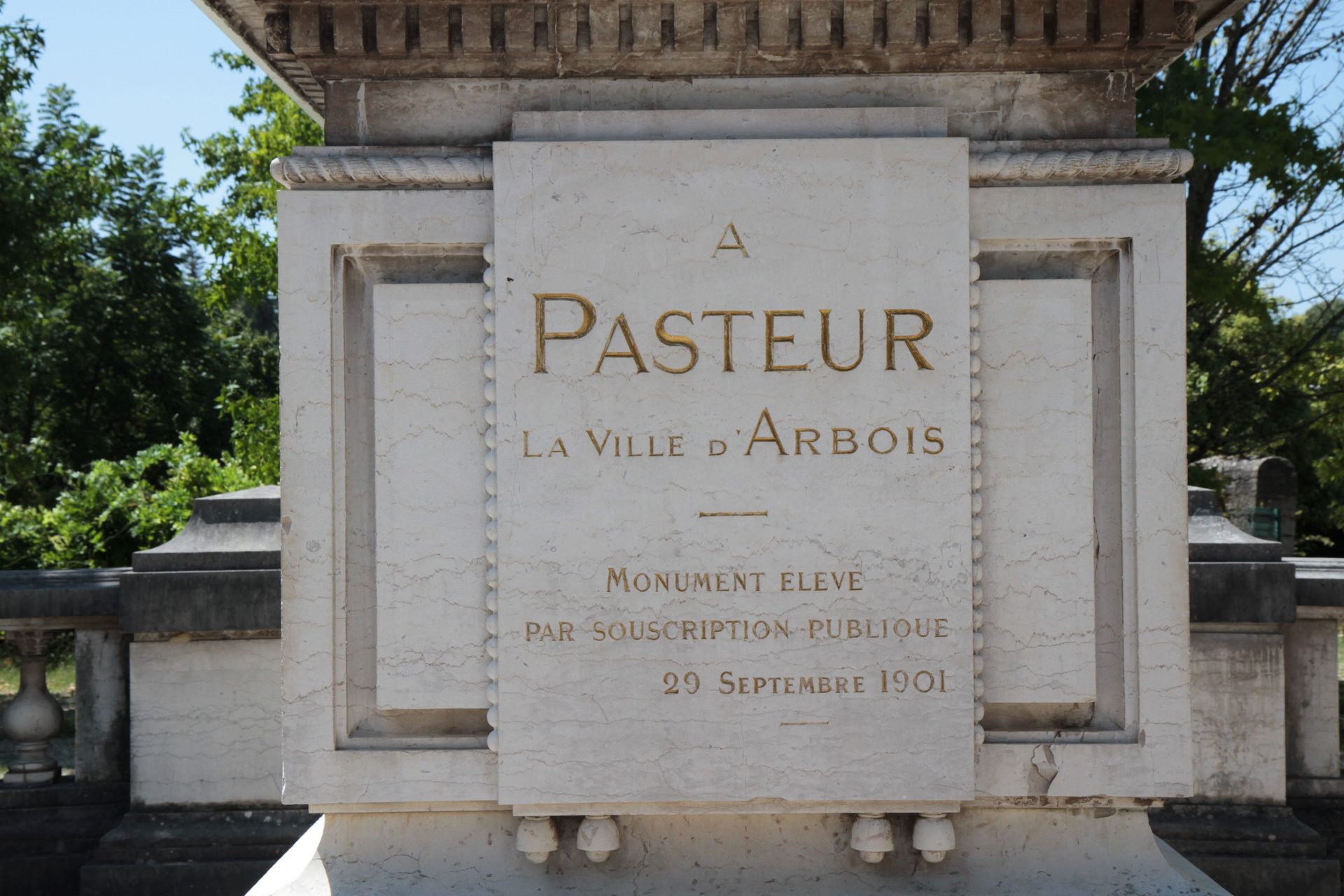 Louis Pasteur's monument, Arbois - 05.JPG